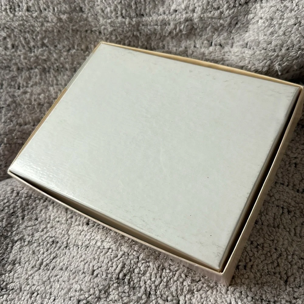 Set of/11 Notecards & Envelopes “Girlfriends”- Printed Inside